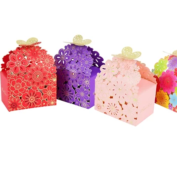 20Pcs Blomst Butterfly Hule Candy Box Laser Cut Fordel Kasse Cookie Chokolade gaveæske til Bryllup Brude Fødselsdag Part Forsyninger