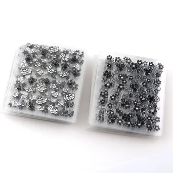 Tilfældige 30 Ark 3D Negle Sticker Gennemsigtig Bund Hvid Sort Blomst-Serien Søm Mærkat Dekoration